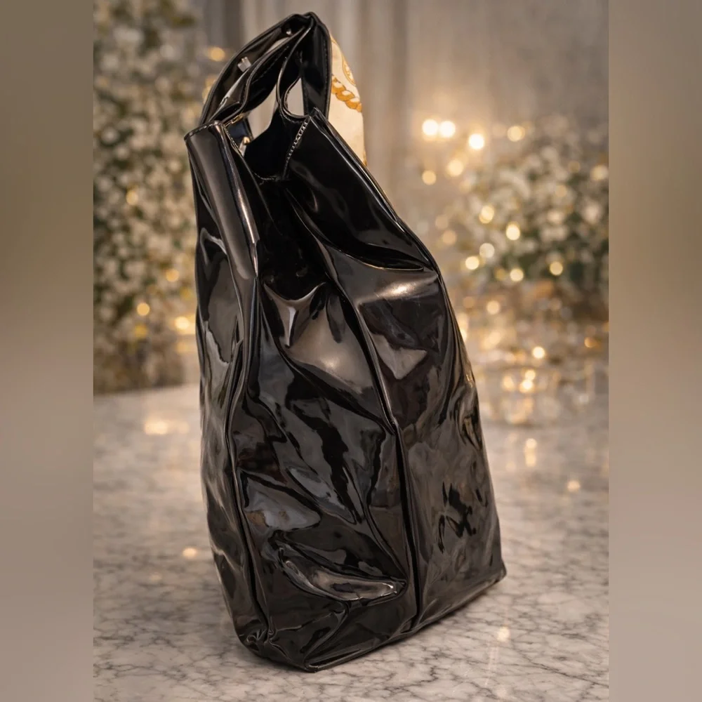 Salvatore Ferragamo Black Patent Leather Gancini LARGE Tote/ Shoulder Bag